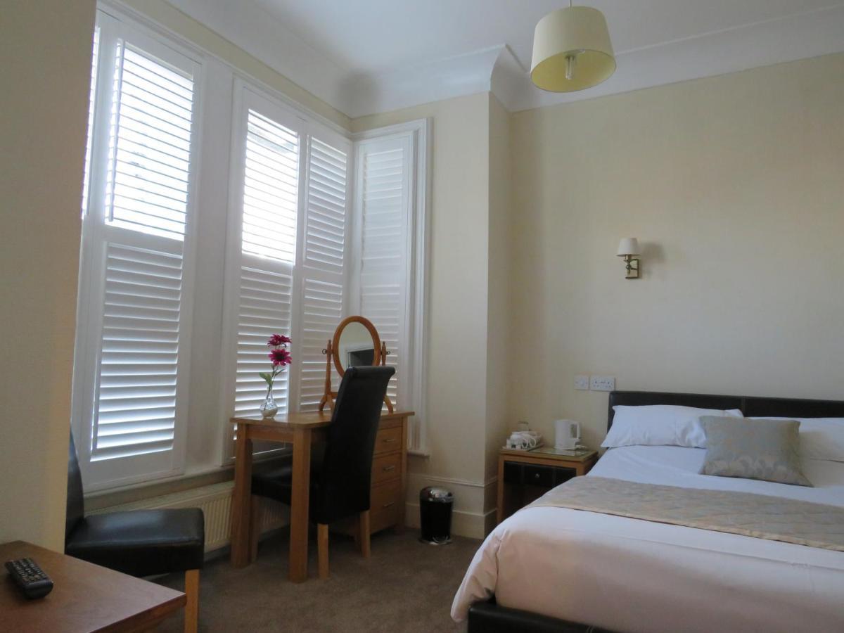 Marple Guest house London