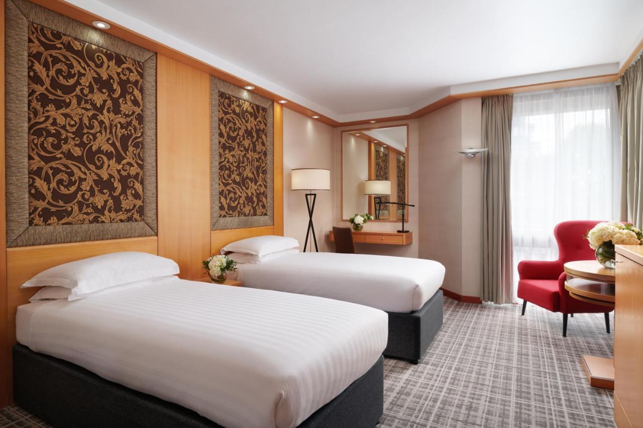 Hotel Millennium And Conference Centre Gloucester 4*