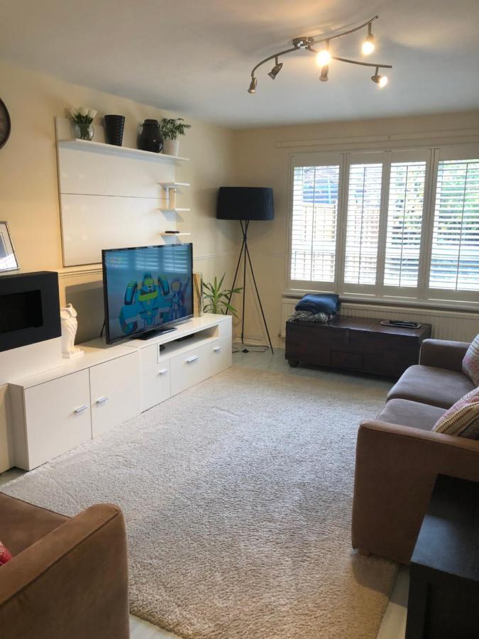 Deptfort House - 7 Minutes To Bridge Station Casa vacanze *