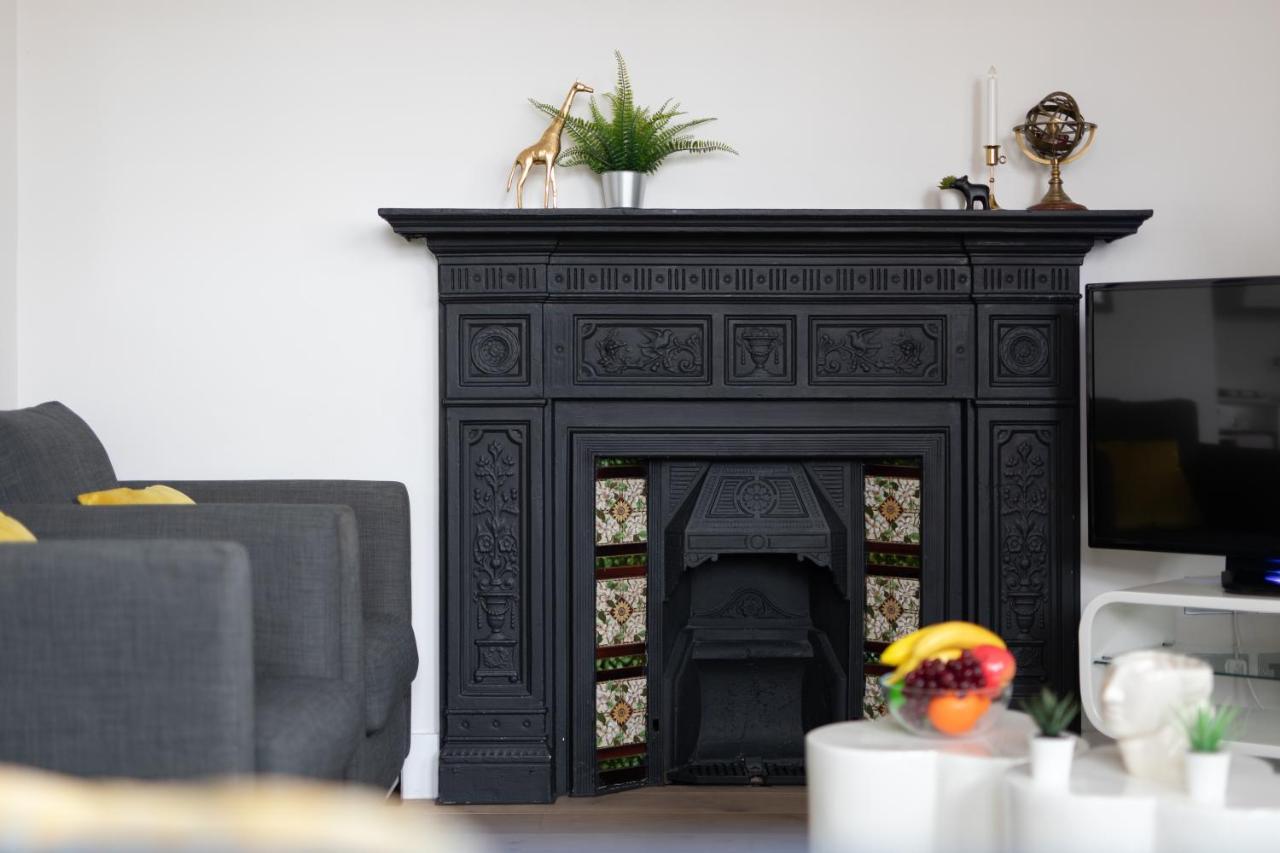 Homely - West End Appartamento