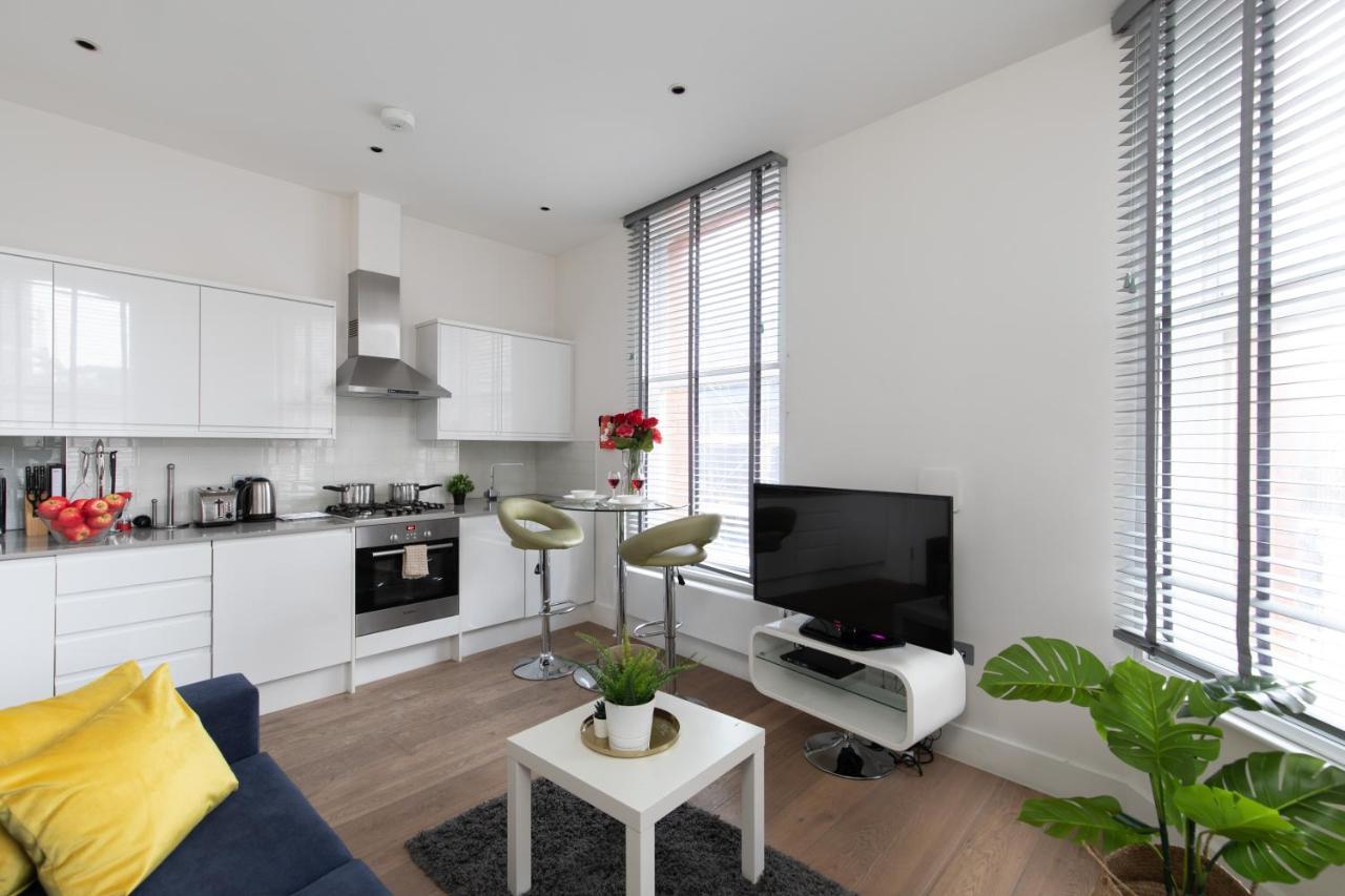 Appartamento Homely - West End Londra