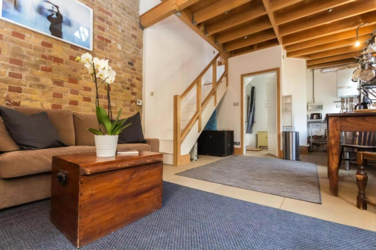 Vakantiehuis Wash House Historic Film Location House, East London