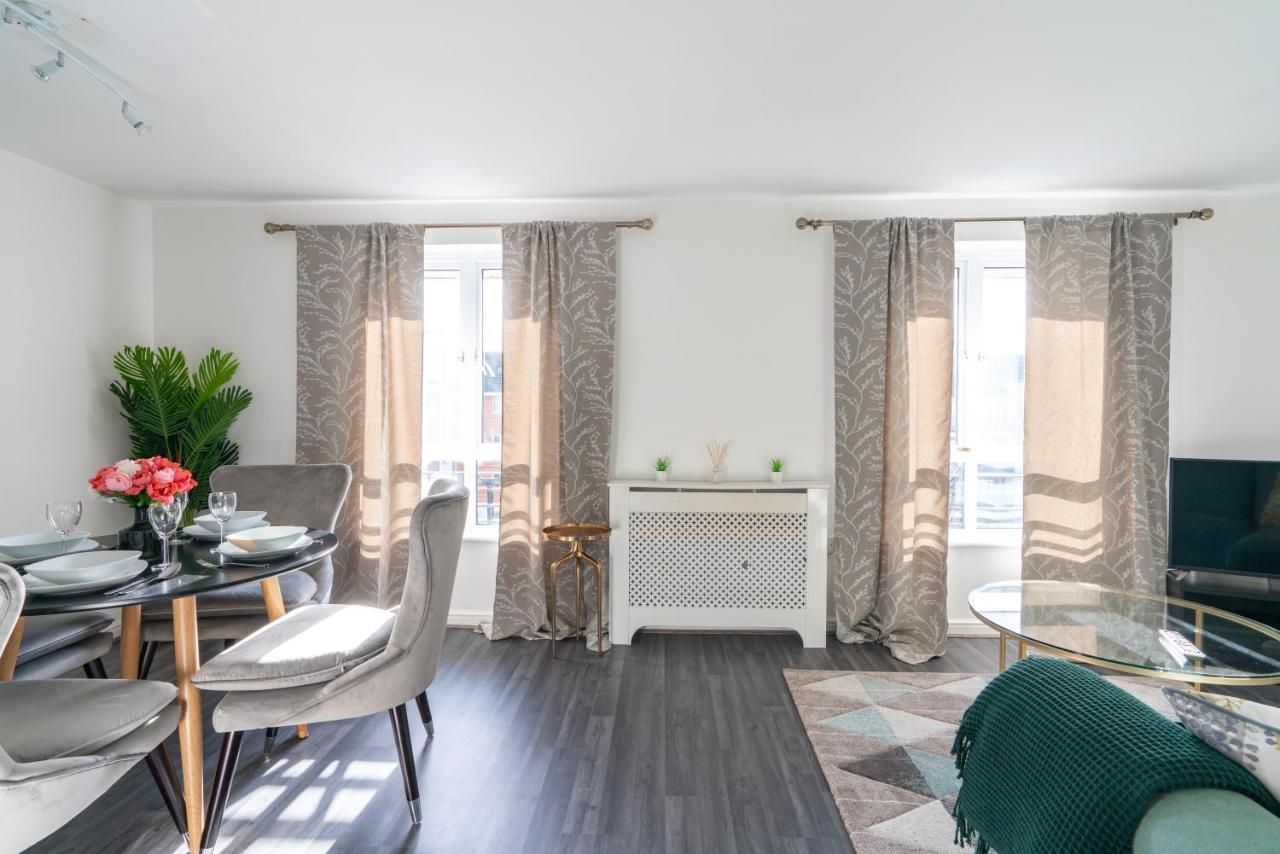 Lejlighed By Rehoboth - Abbey Wood Station - Zone 4 *