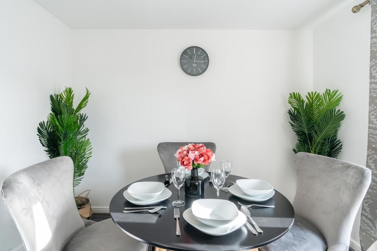By Rehoboth - Abbey Wood Station - Zone 4 * London