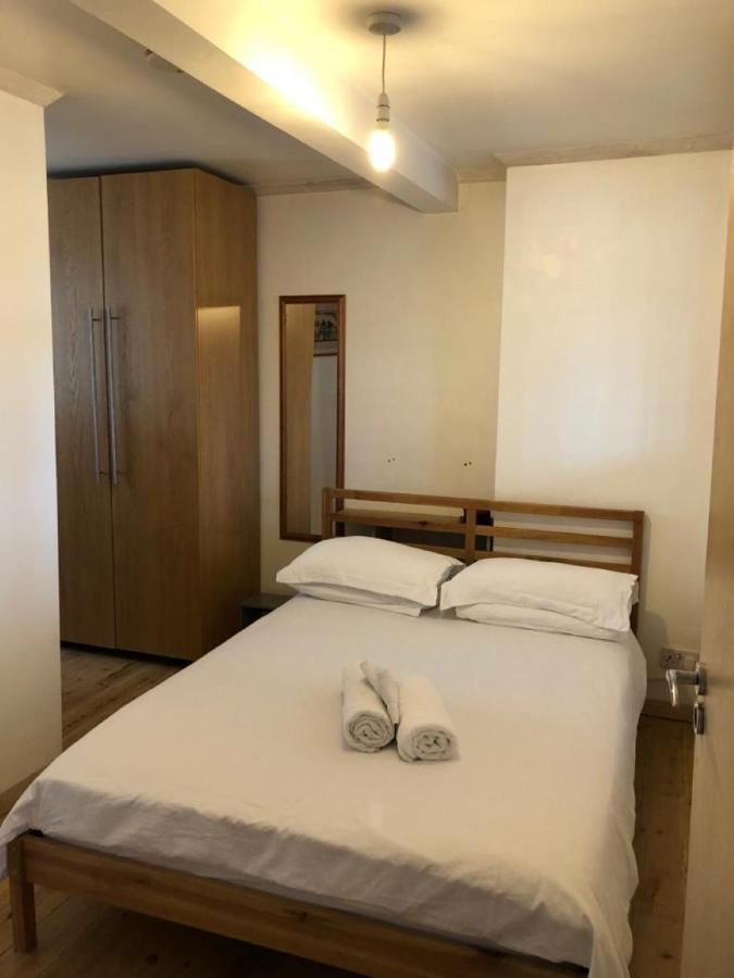 Beautiful With Terrace Near Kentish Town Appartement *