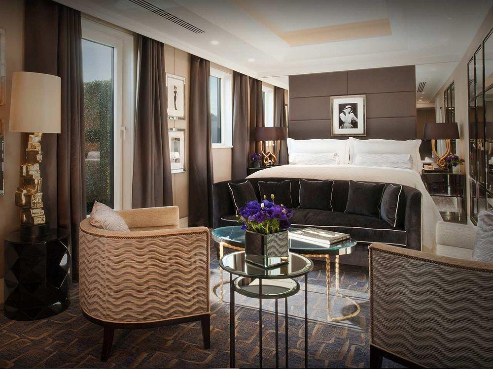 The Wellesley, A Luxury Collection Hotel, Knightsbridge, Hotell London