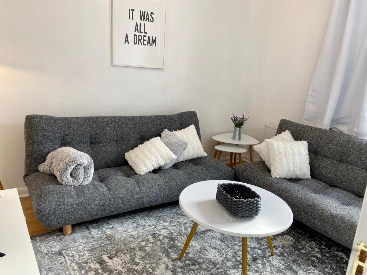 Beautiful 2 Bedroom Flat In Camden * Londen