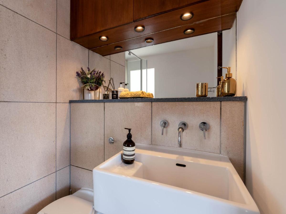 D8 - Hoxton Square Penthouse Lejlighed London