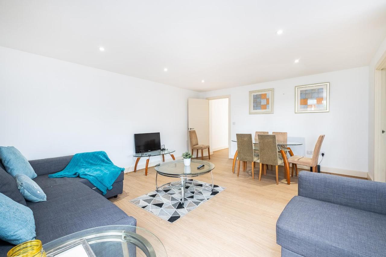 Canary Wharf/docklands/excel Spacious Apt E14 Leilighet