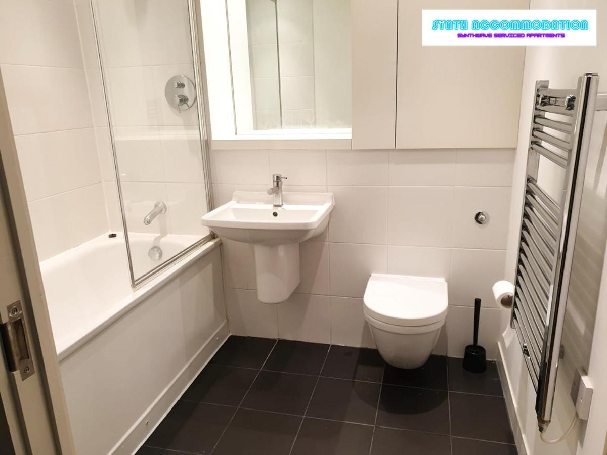 80s Retro 1 Bedroom Serviced Canary Wharf Perfect For Corporate Business Families & Leisure Guests Lejlighed