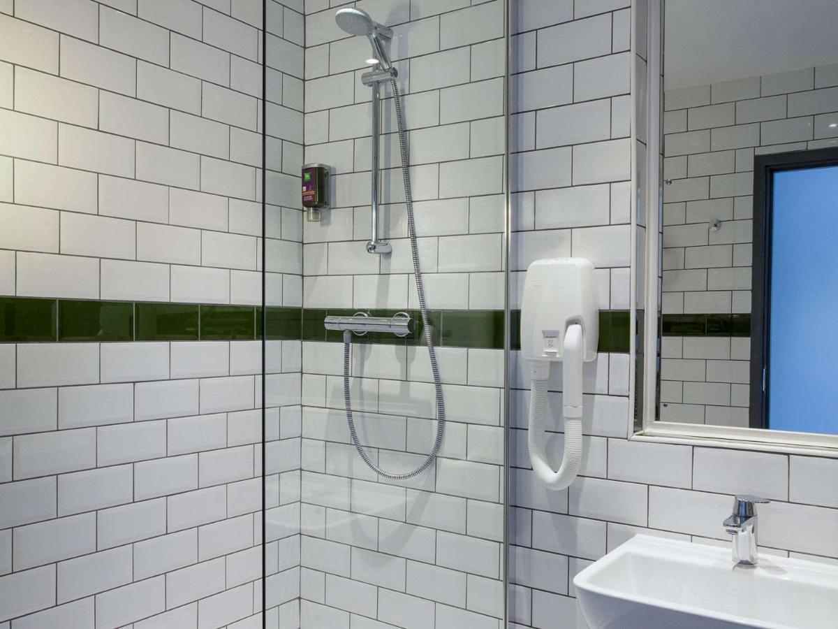 Hotel Ibis Styles Walthamstow 3*