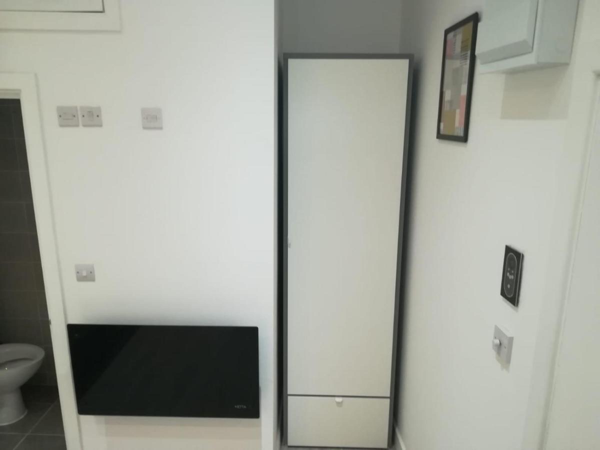 No Use Apartment *