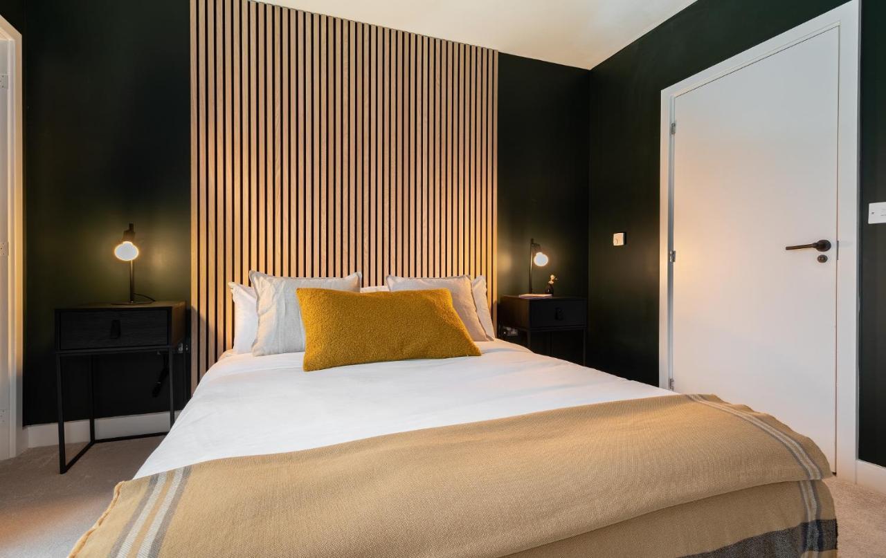 The Hoxton Docks - Modern & Bright 1bdr Flat With Study & Balcony Lägenhet London