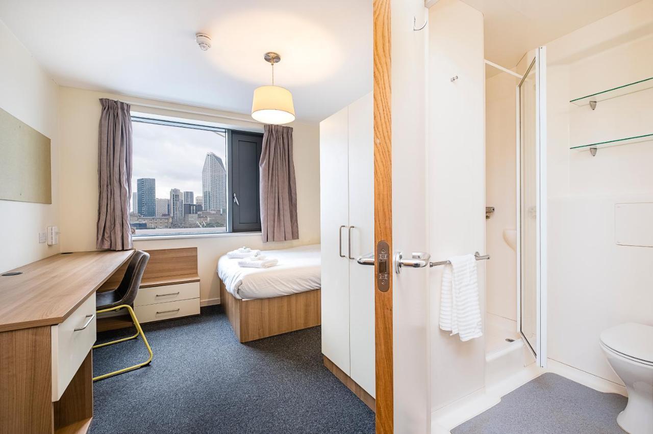 En - Southwark - Sk 3* London