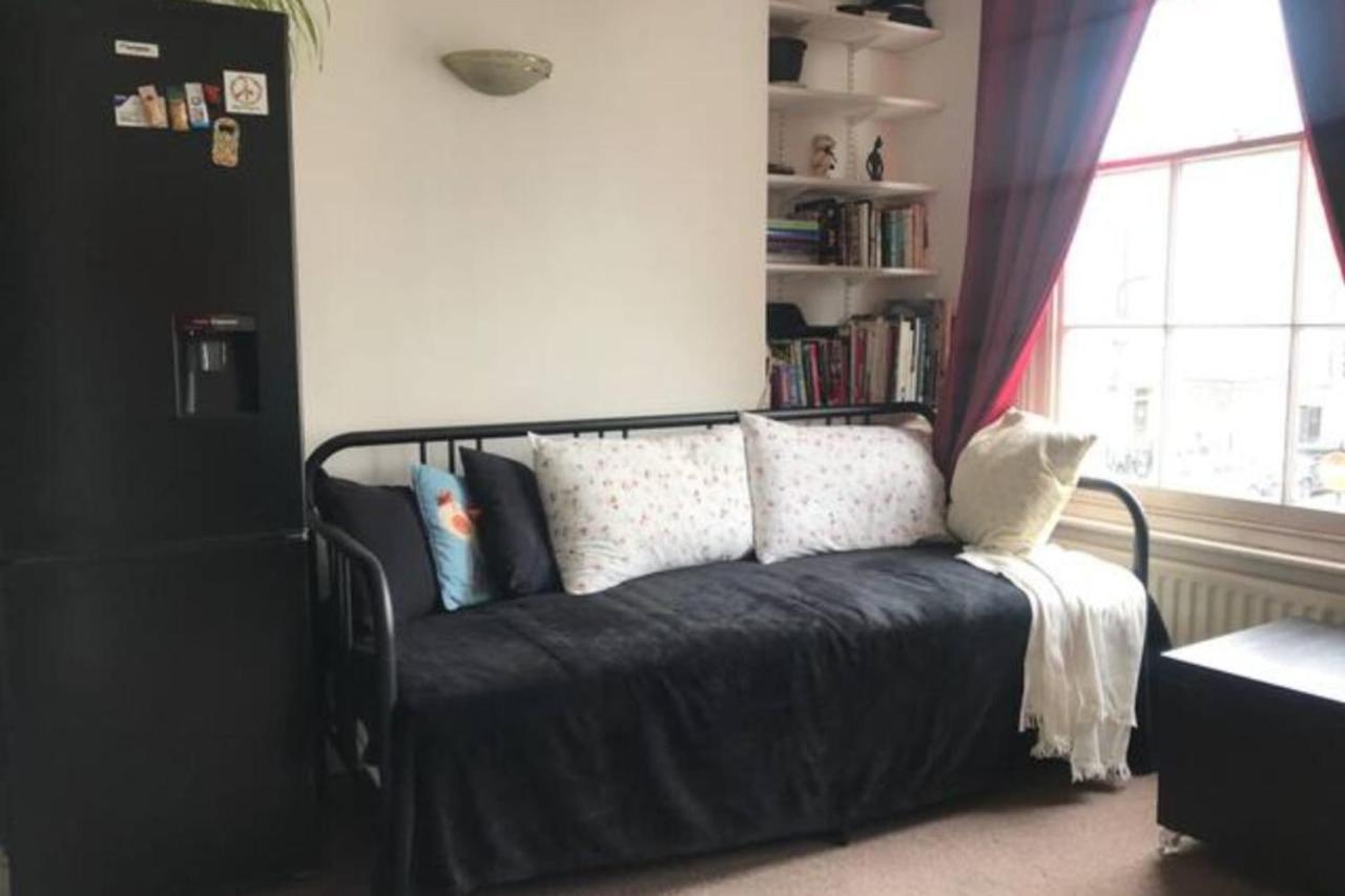 Lovely Victorian Flat For 6 In Stoke Newington Appartement *