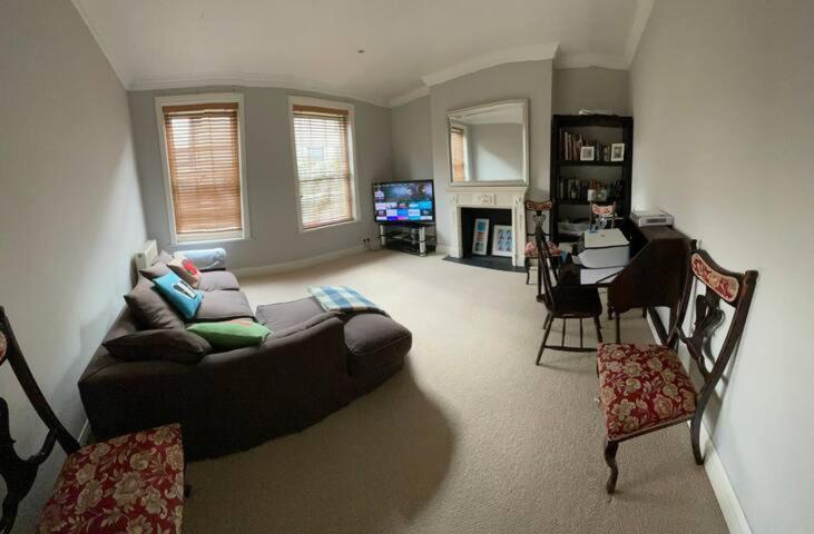 Holiday home Luxury Central 3 Bedroom Family House London