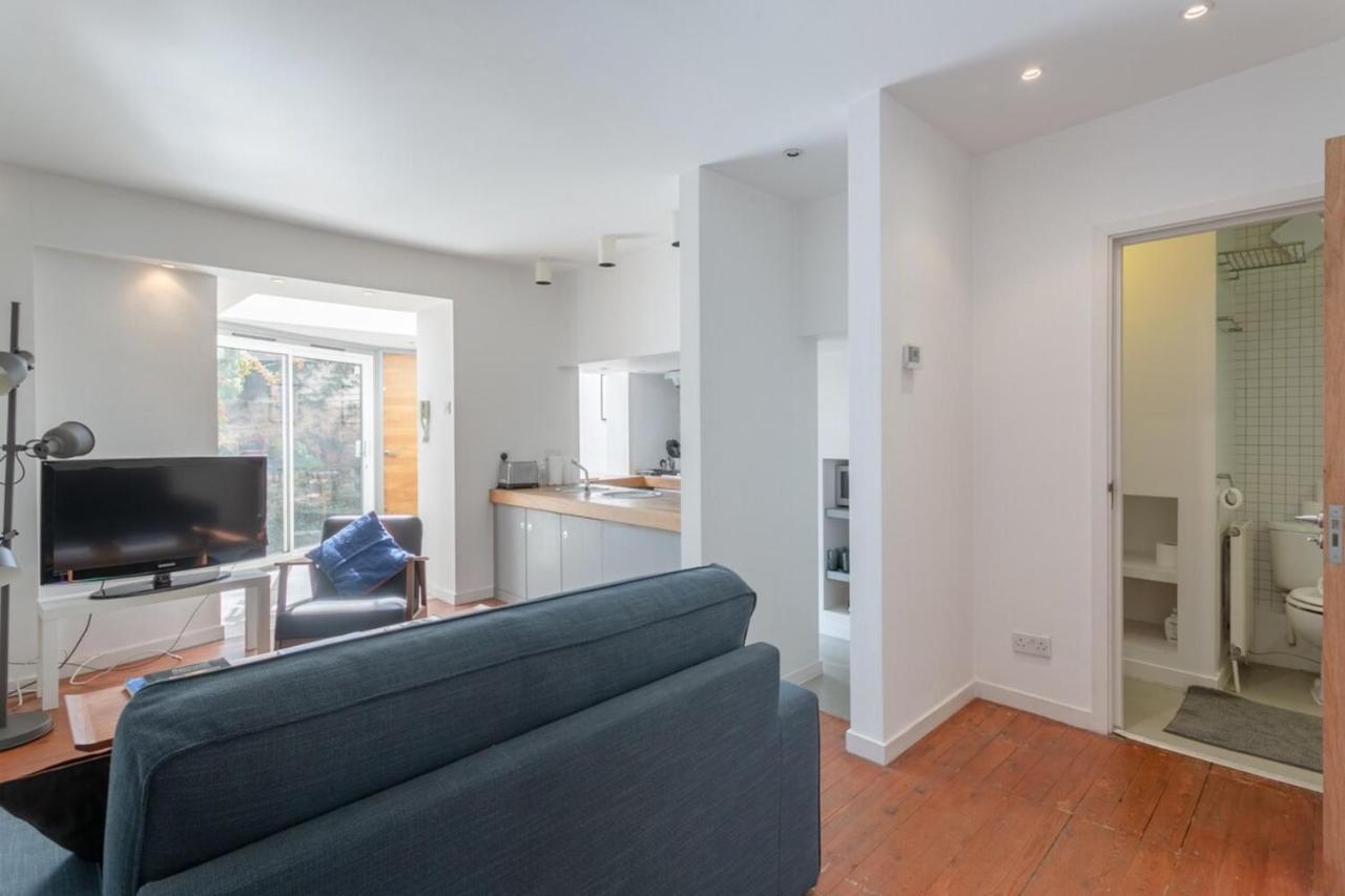 Appartement Fantastic And Bright 1 Bedroom Garden Flat
