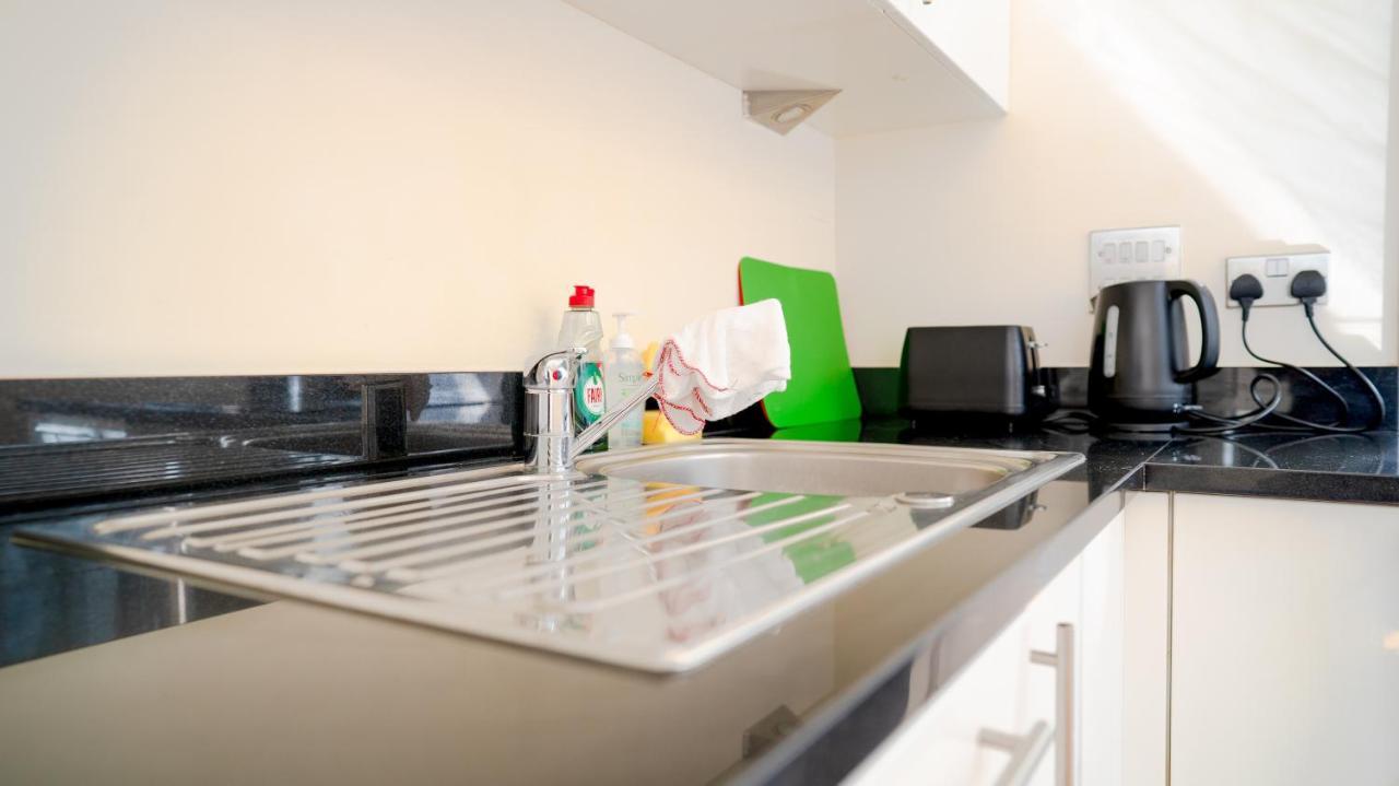 Comfy Spacious In Canary Wharf *