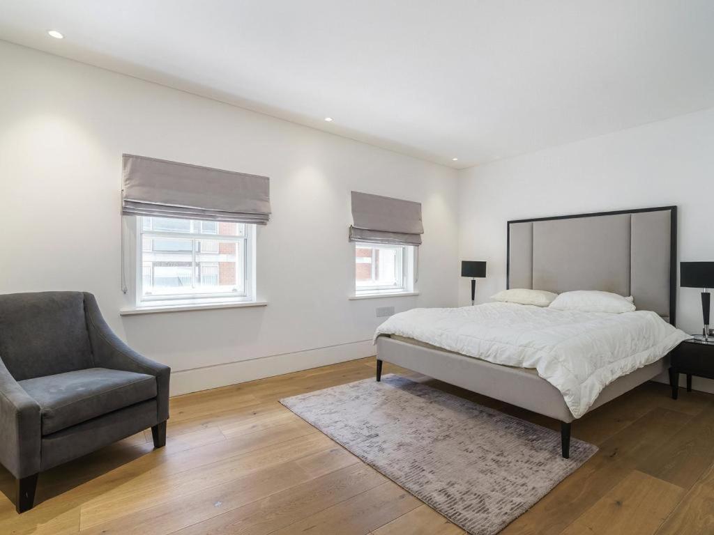 Stunning And Bright - Romilly Street Appartement Londres