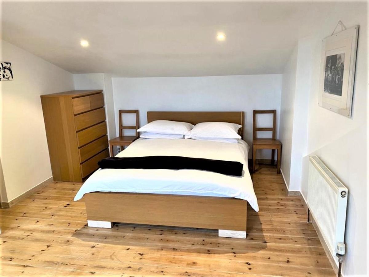 Appartement Beautiful With Terrace Near Kentish Town Londen