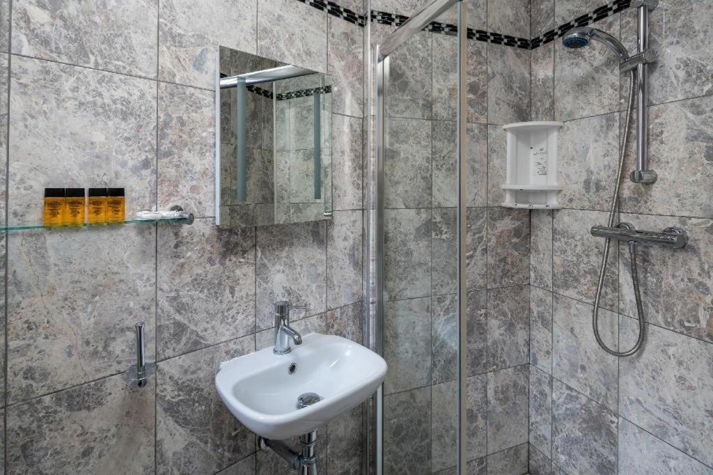 Apollo Kings Cross Hotell London