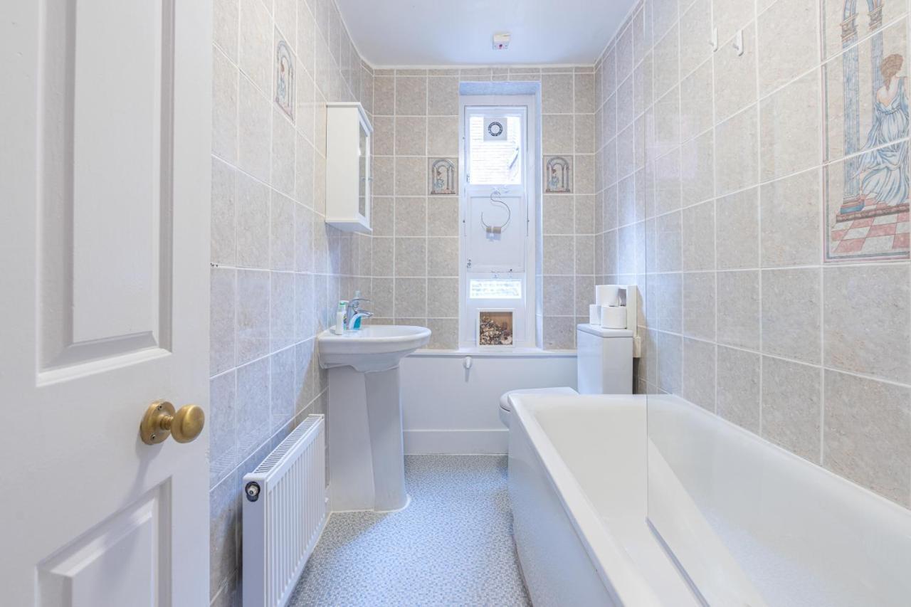 Lägenhet Stunning 2 Bedrooms Next Door To Selfridges And Oxford Street London