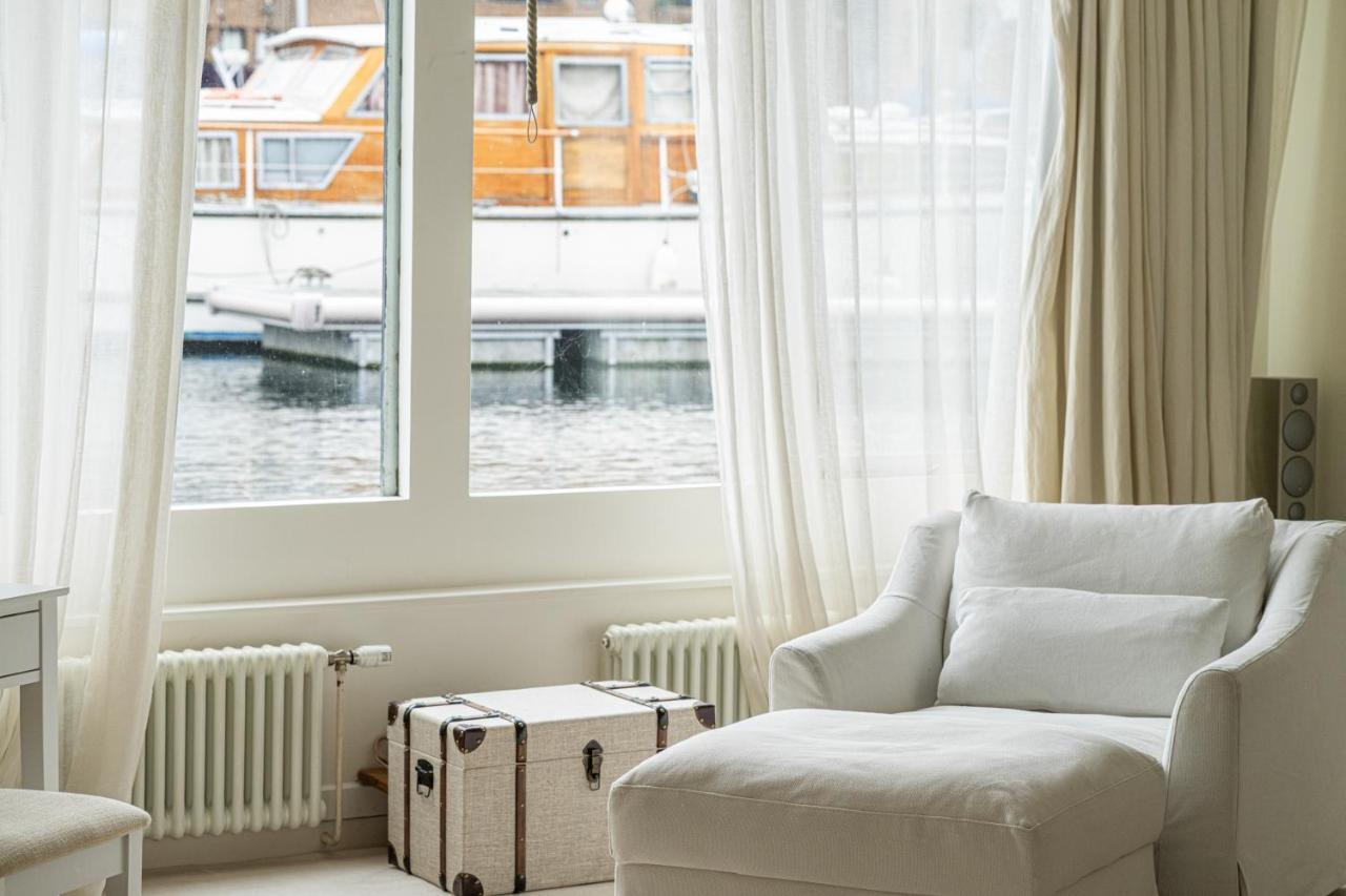 Lägenhet Charming Houseboat Featuring A Sauna *