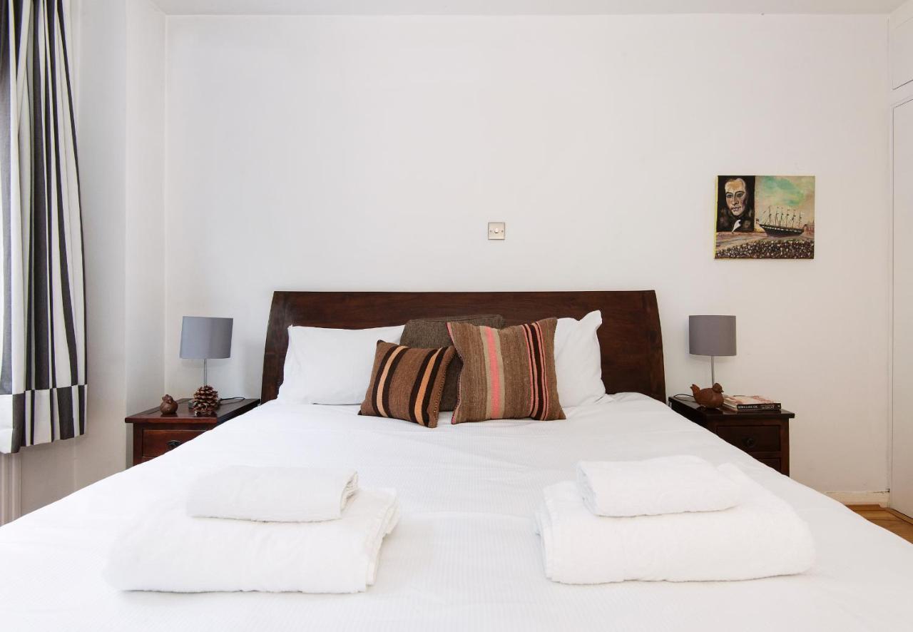 Apartment Lovely Flat In Literary By Underthedoormat London