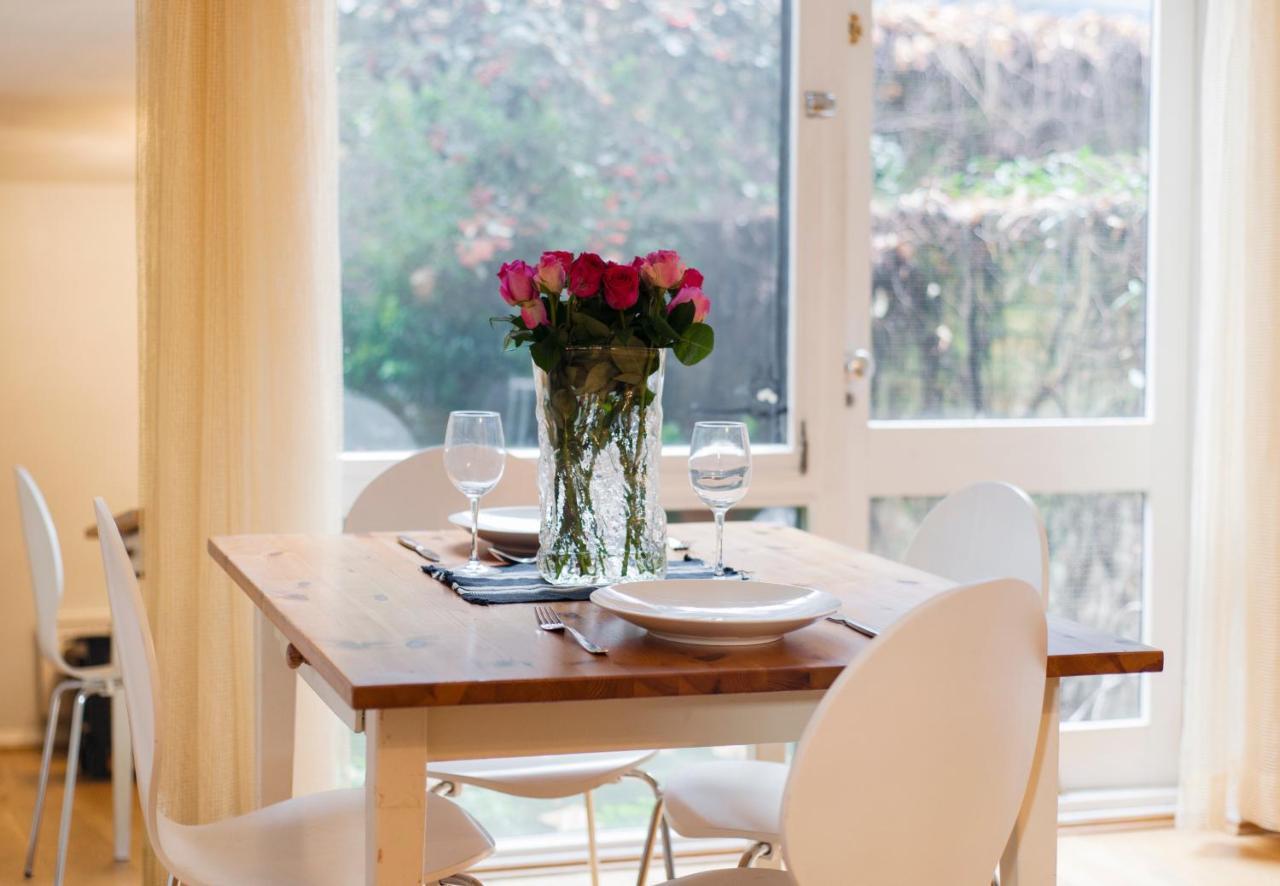 Lovely Flat In Literary By Underthedoormat London