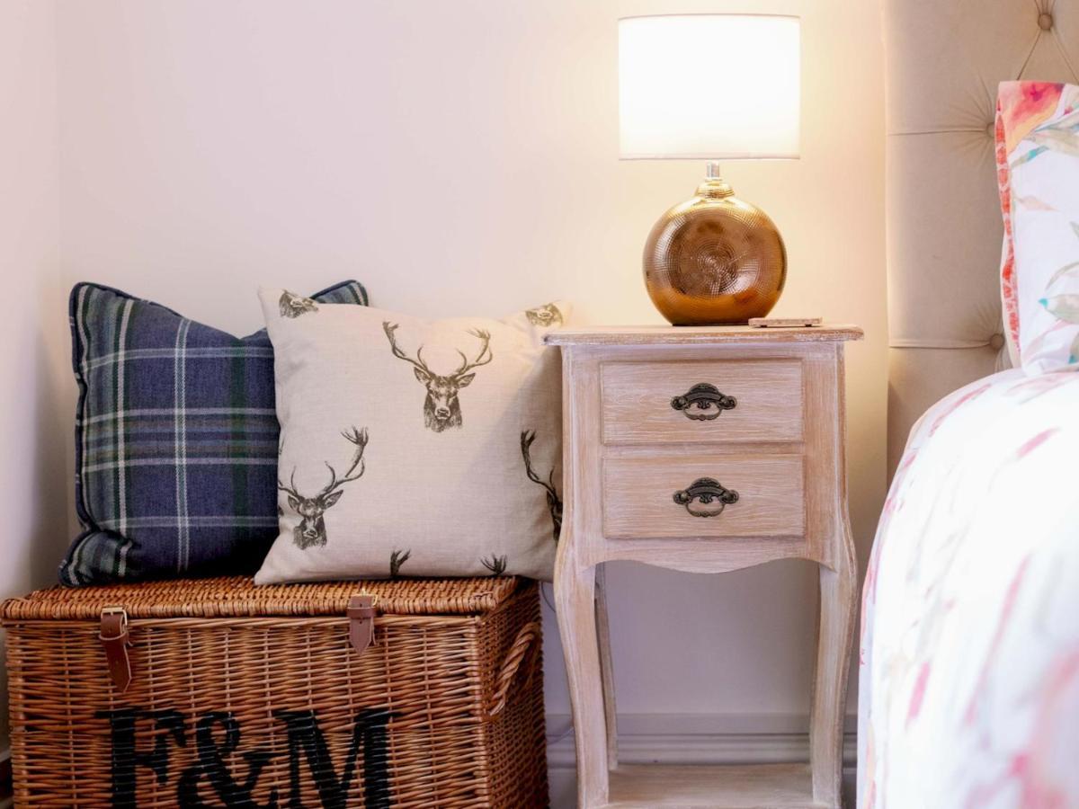 Pass The Keys Recently Renovated 1br Flat With Private Garden In South Appartement Londres
