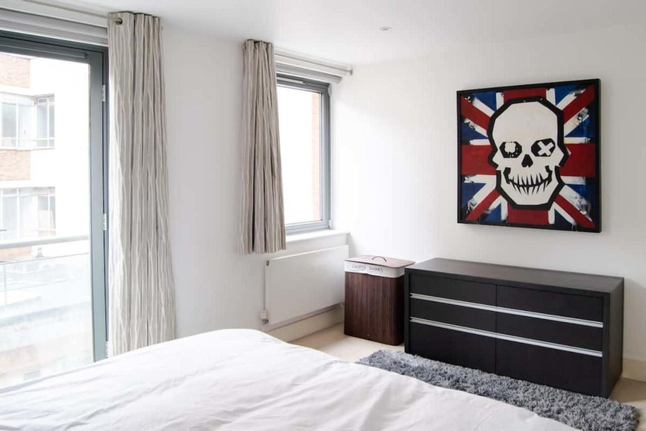 Apartment Modern 2 Bedroom With Balcony Near Oxford Street London
