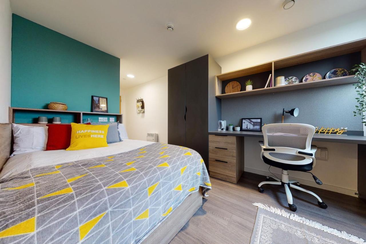 Appartement For Students Only Private Bedrooms With Shared Kitchen, And At Canvas Walthamstow In Londres