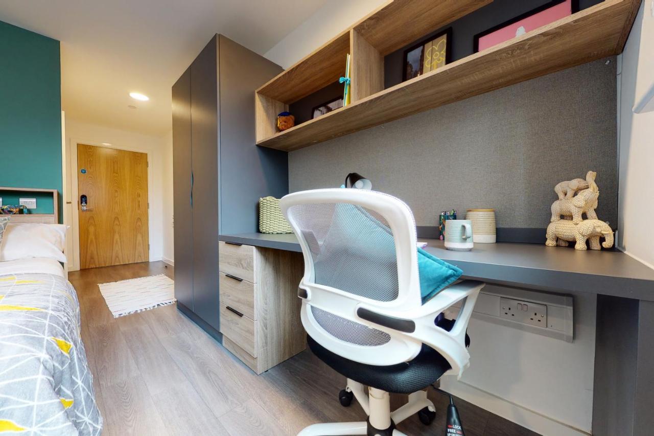 Studios And Cozy Ensuites With Shared Kitchen At Canvas Wembley Apartments * London