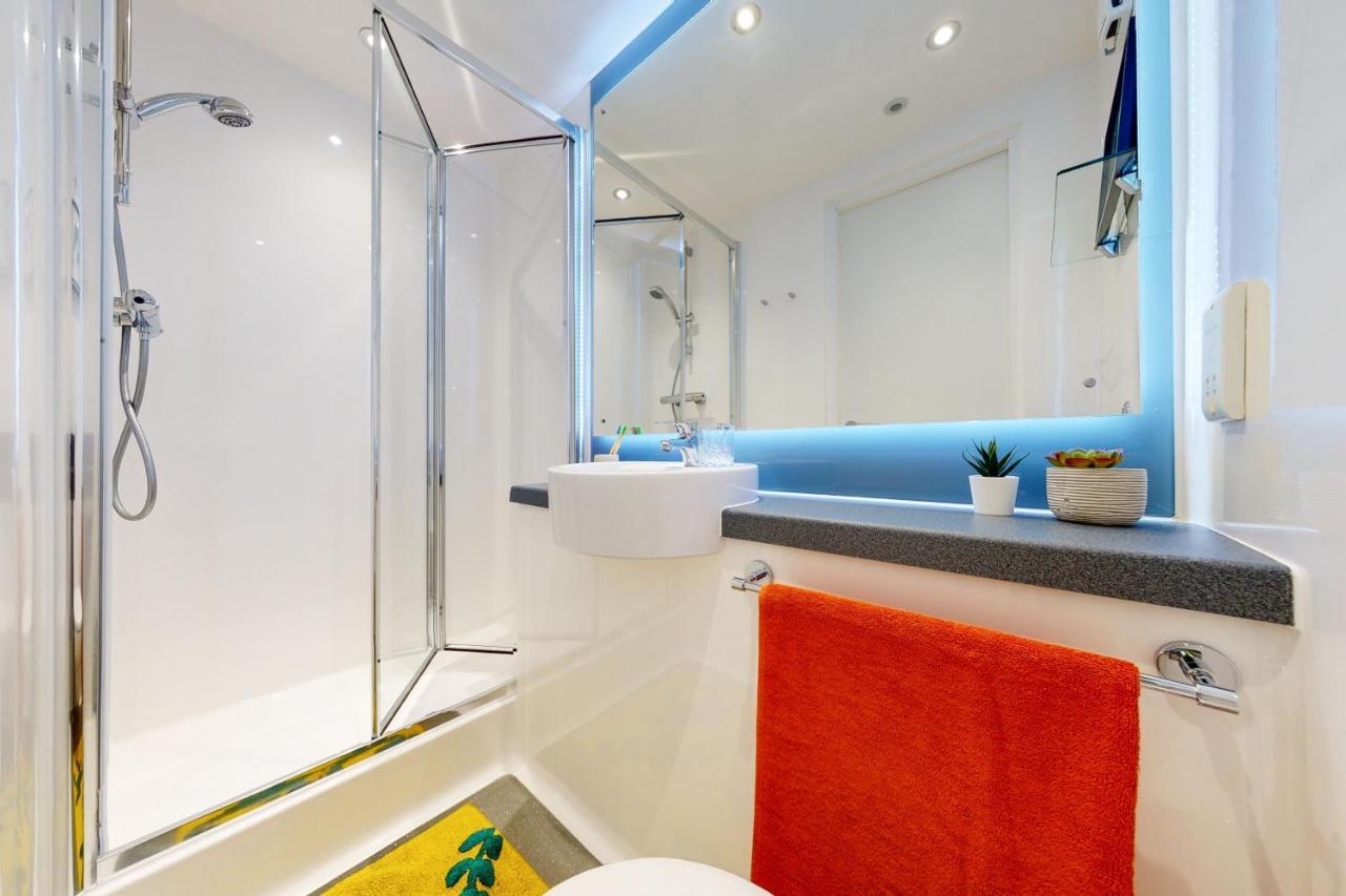Appartement For Students Only Private Bedrooms With Shared Kitchen, And At Canvas Walthamstow In