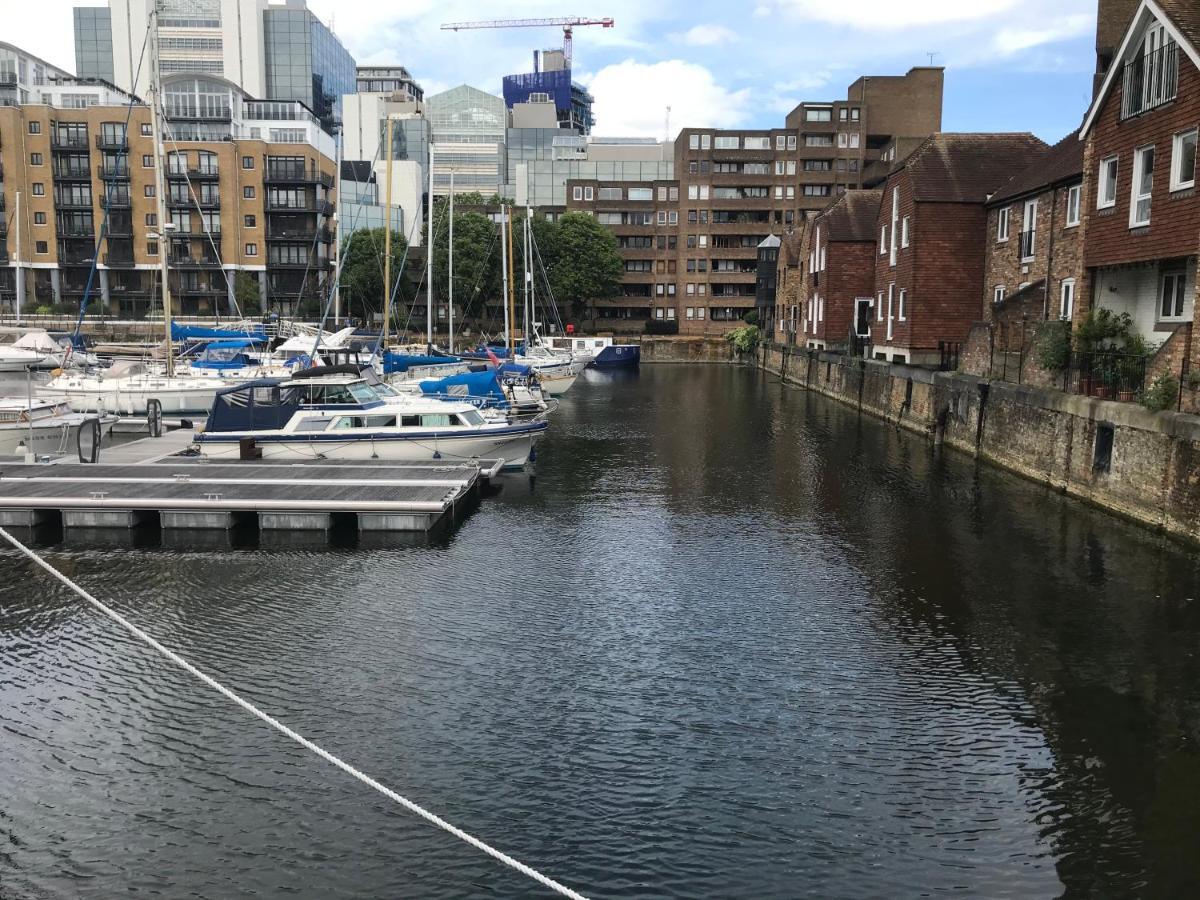 Entire Boat At St Katherine Docks 2 Available Select Using Options Botel London