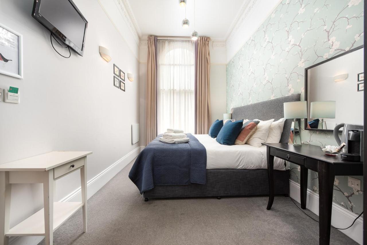 Portobello House 4*