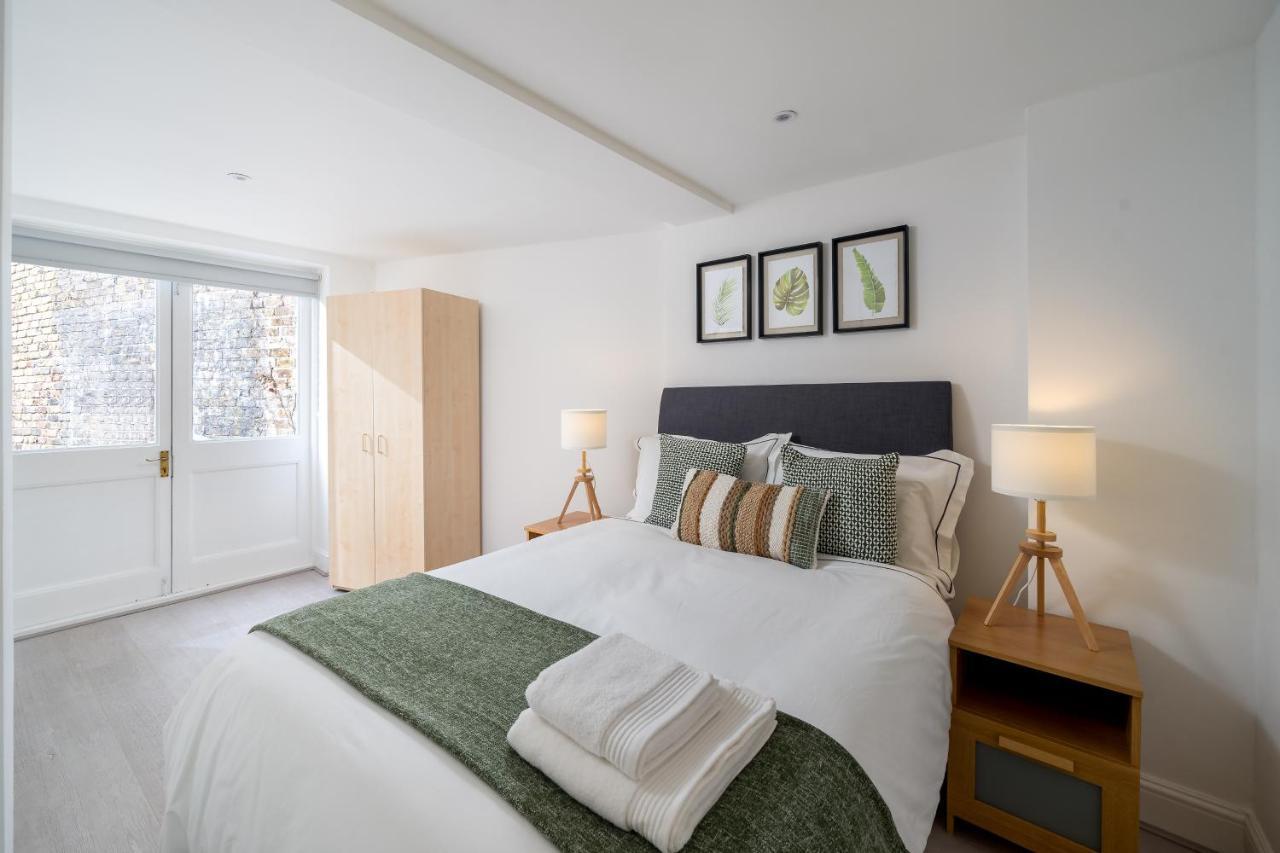 Appartement Russell Sq - 2 Bed Londen