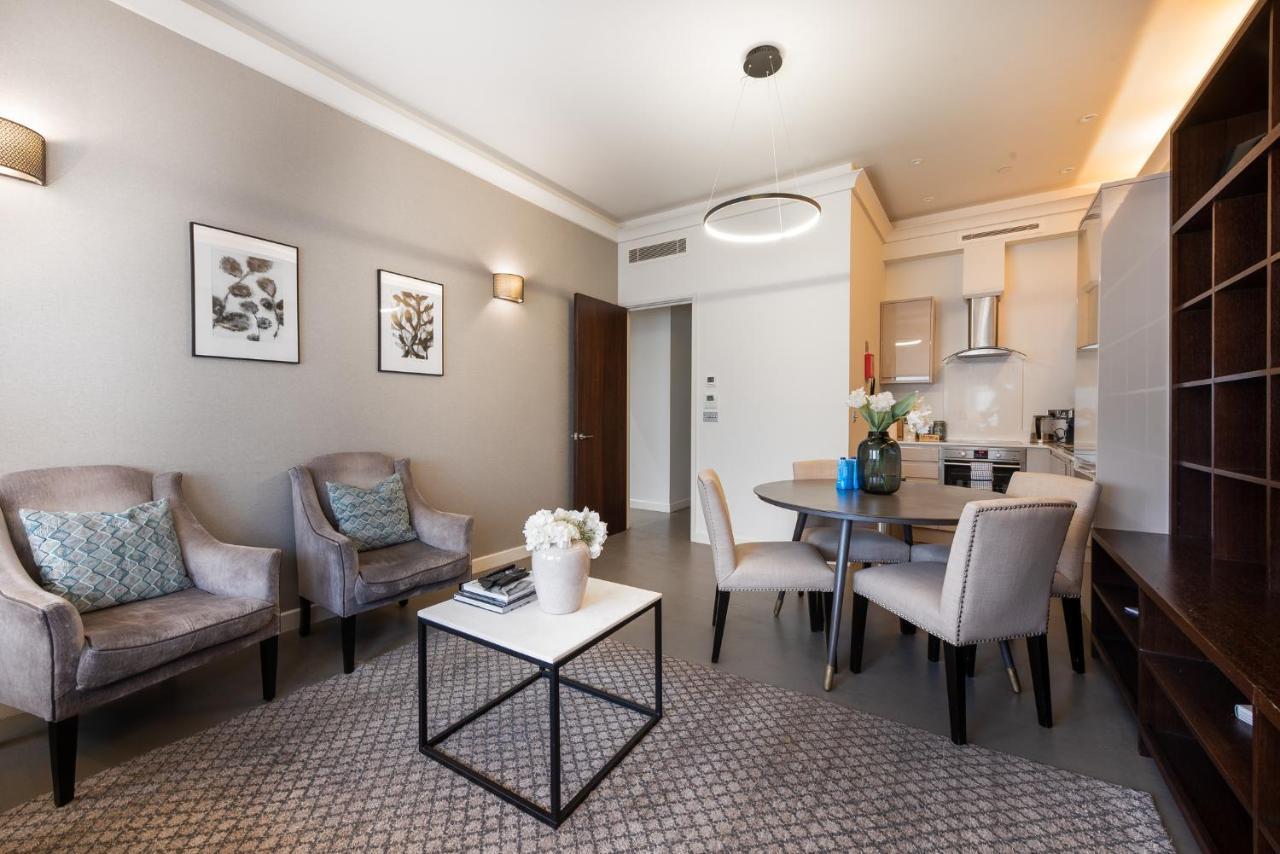High Street Kensington Apartment London