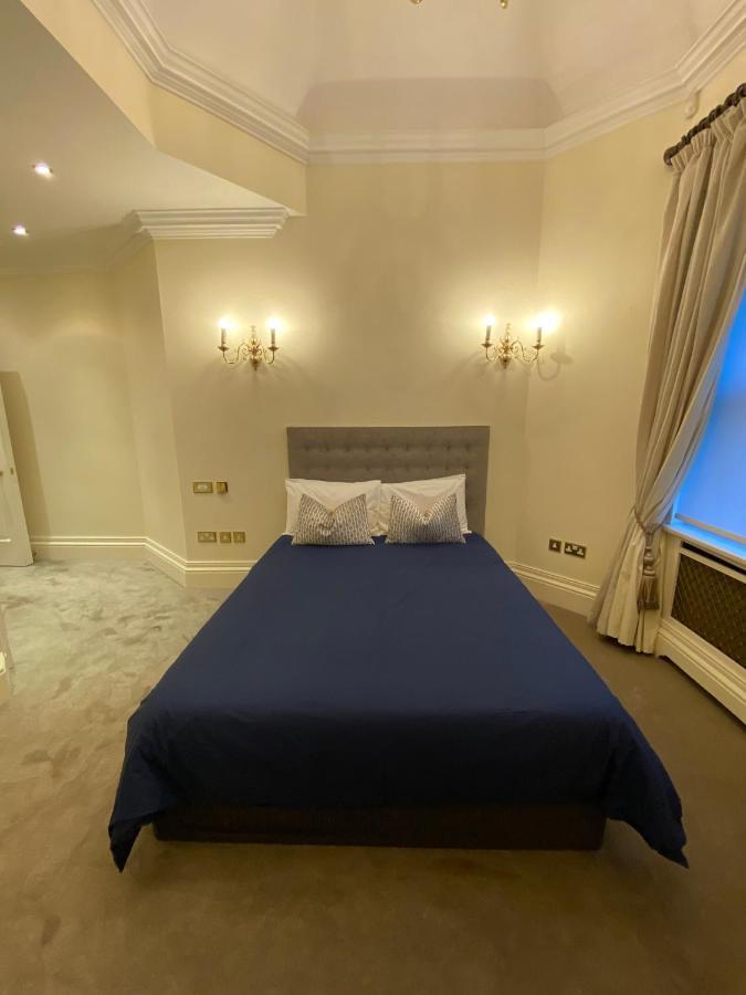 Lägenhet Kll Management- Hydepark Place *