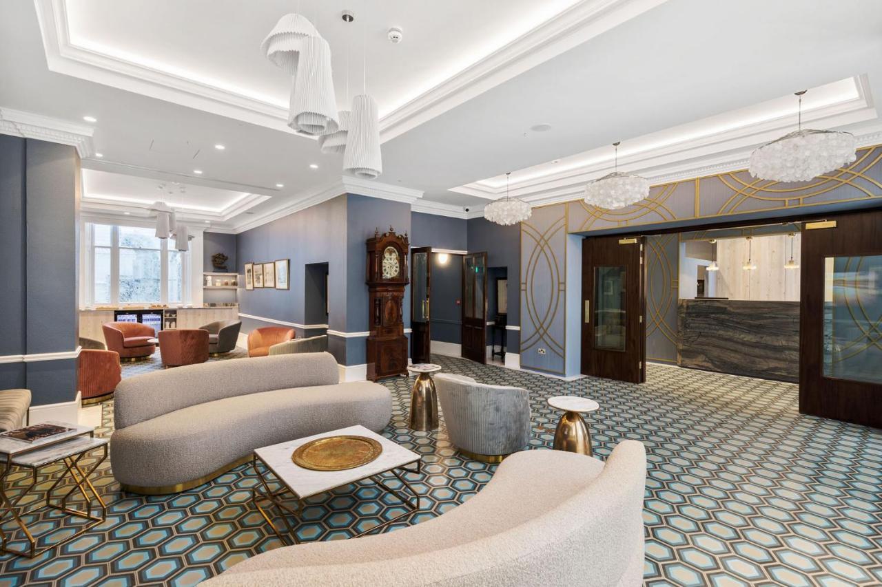 Commodore Hotell 3*