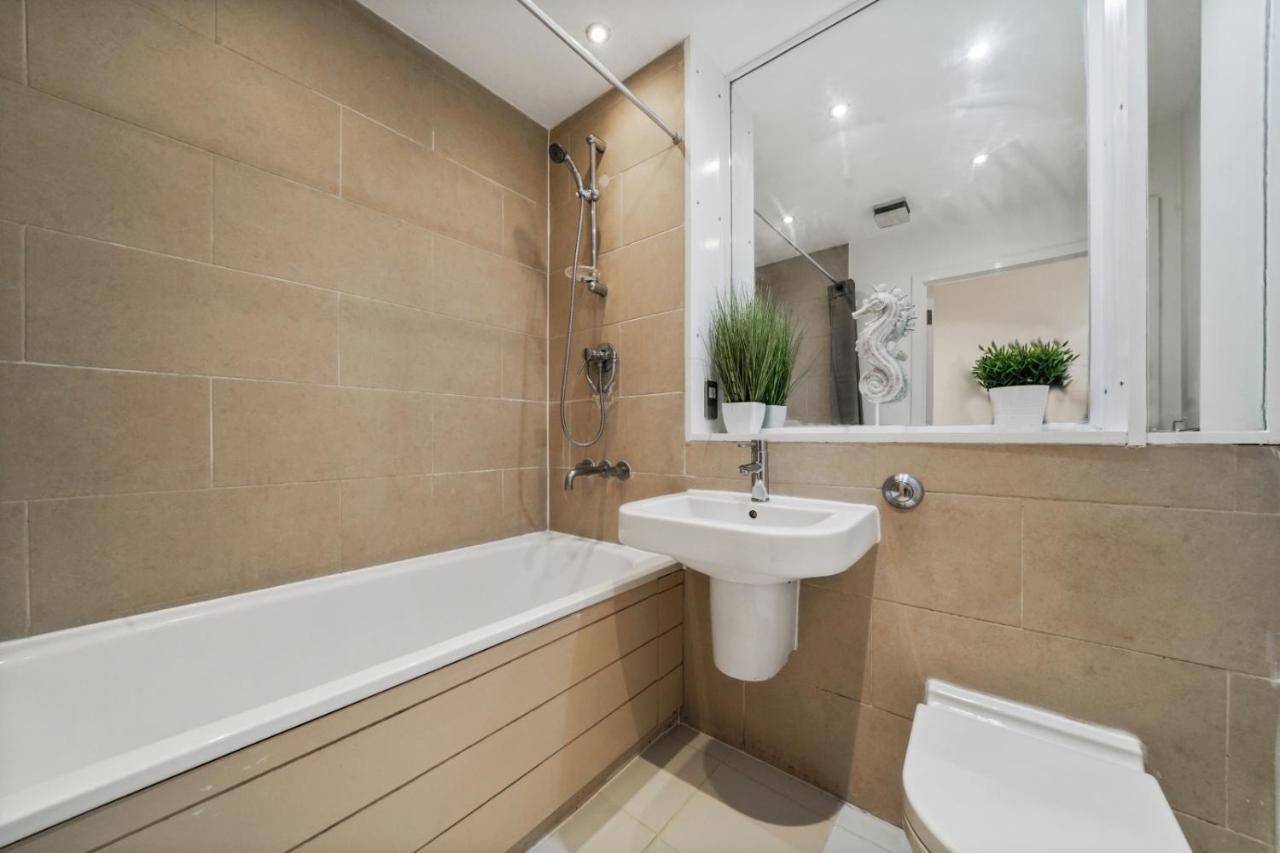 Camberwell Modern Deluxe 1 Bedroom Lägenhet