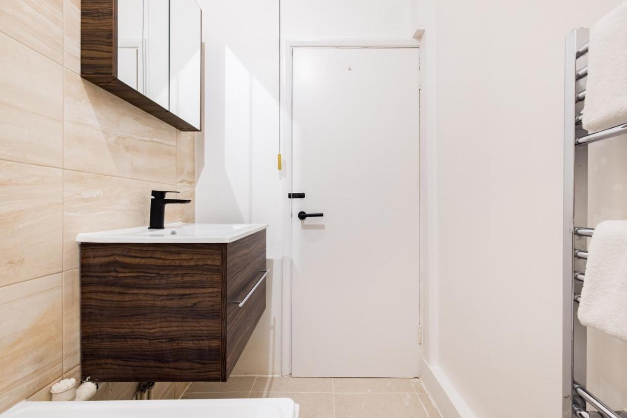 The Notting Hill Hideaway - Quaint 1bdr London