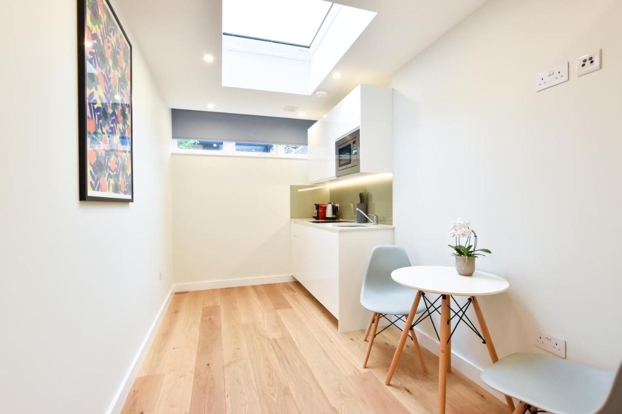 Earls Court East Serviced By Stayprime 3*