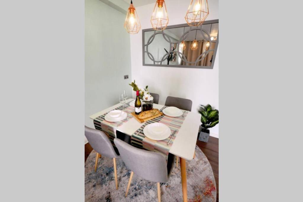 Apartment Super Spacious 2 Bedroom Apt 20mn From Central. *
