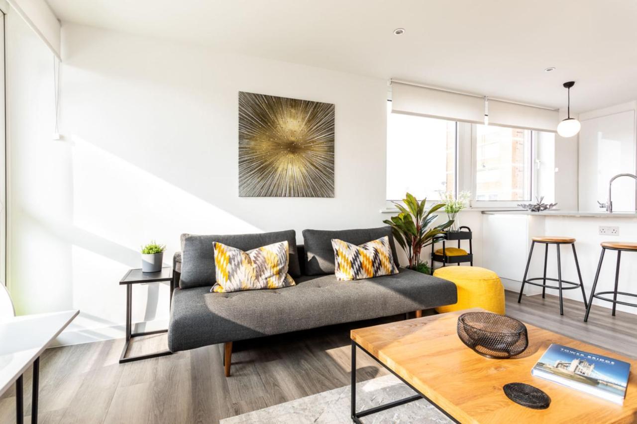 Apartment Bright Bridge