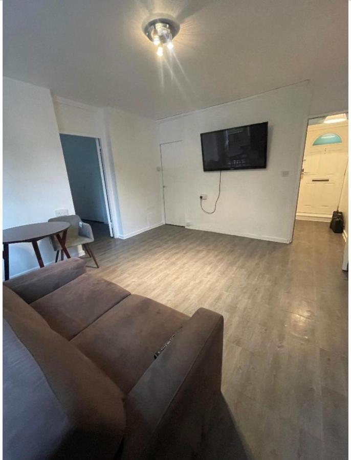 Beautiful Flat In London Near River Thames