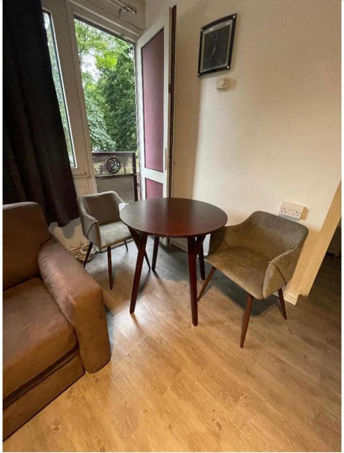 Beautiful Flat In London Near River Thames *