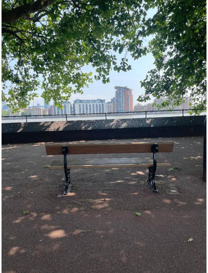 Beautiful Flat In London Near River Thames *