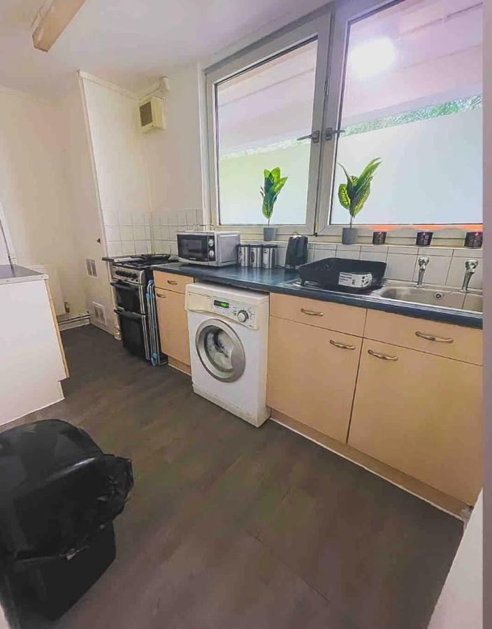 Beautiful Flat In London Near River Thames Apartment *