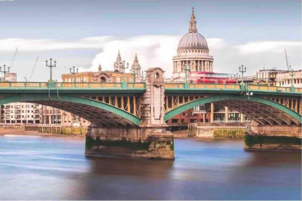Remarkable Near Tower Bridge Appartement